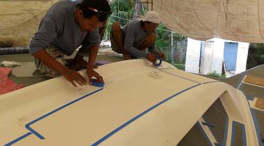 Carefully masking nonskid - gelcoat will come right to the edge