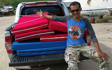 Baw and our new mattresses in the back of EU's nice truck