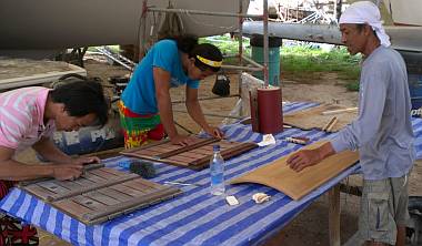 Lek and his sometimes minions, dressing up our teak work