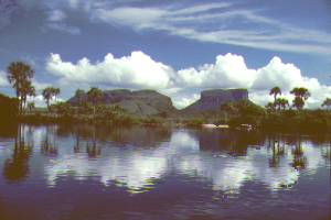 Lakes and "tepuis" in Canaima NP, Venezuela