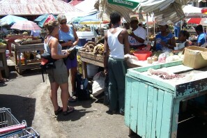 Sue & Becky in the St. Georges local market