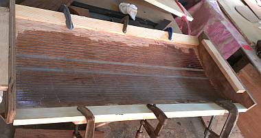 Houa pre-bending the teak veneer on its plywood backing