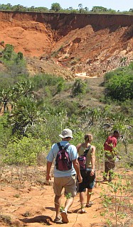 Hiking into Tsingy Rouge