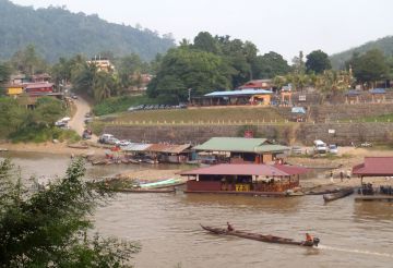 Kuala Tahan village on the Tembeling River