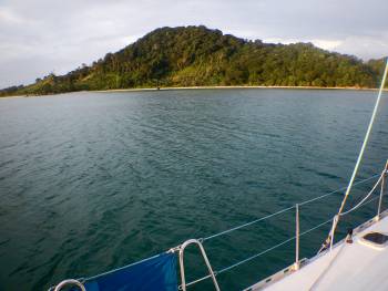 Laibobar Island anchorage. Reefs don't show here.