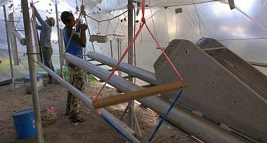 The paint tent is getting crowded now with all the mast bits