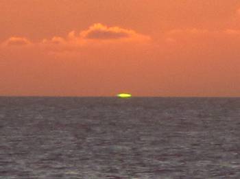 Captured!  A real Green Flash sunset!