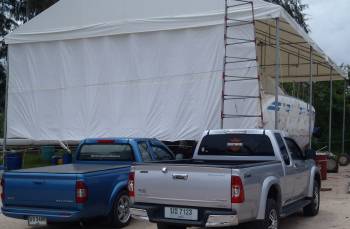 Ocelot's tent got a new wall for rain & sun protection